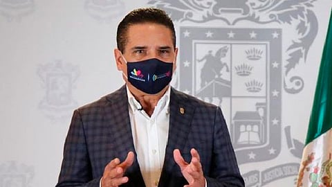 El gobernador encomendó al secretario de Gobierno mandar por escrito a los ayuntamientos la prohibición de aglomeraciones (Foto Facebook: Silvano Aureoles Conejo)