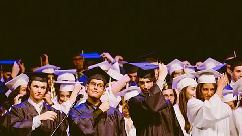 El primer examen de titulación en línea que realizó la UMSNH fue el pasado 27 de abril (Foto Ilustrativa: unplash.com/Caleb Woods)