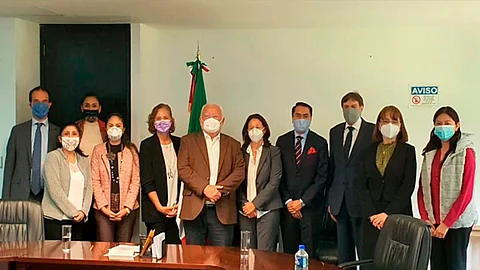 Se busca acelerar los tiempos de producción de la vacuna cumpliendo con los más altos estándares de calidad (Foto: Cofepris)