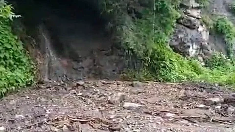 La carretera quedó totalmente cerrada en ambos sentidos (Foto: RED-113)
