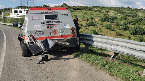 El percance ocurrió en la carretera Morelia-Salamanca, cerca de El Carrizal (Foto: RED-113)