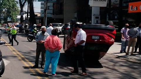El auto afectado fue de la marca Honda HRV, de color rojo (Foto: Cortesía)