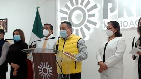 Víctor Manríquez dejó en claro que no obstante las alianzas se buscará que las candidaturas en el proceso electoral de 2021 sean asignadas a los mejores perfiles (Foto Facebook: PRD Michoacán)