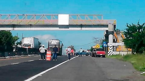 Normalistas y maestros realizan movilización este martes (Foto: Cortesía)