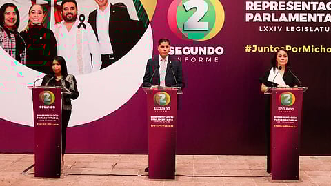 Miriam Tinoco Soto, Wilma Zavala Ramírez y Javier Paredes Andrade informaron sobre su trabajo en este segundo año legislativo (Foto: Cortesía)