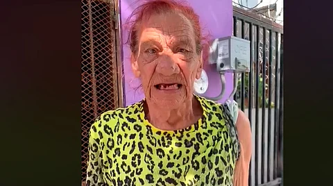 Gilberto Salomón Vázquez, “La Gilbertona”, saltó a la fama en redes por sus videos en los que se le oye hablar con un estilo peculiar (Foto Facebook: Noticias Café Negro Portal)