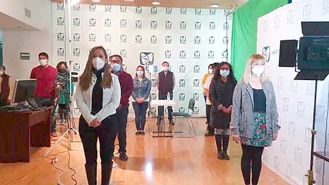 Guardaron un minuto de silencio en memoria las personas fallecidas a causa del Covid-19 (Foto Cortesía)