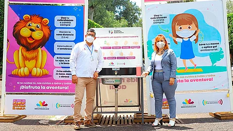 Mientras no exista vacuna la responsabilidad principal es de la población que debe cumplir con las medidas de prevención, comentó Teresa Madrigal (Foto Cortesía)