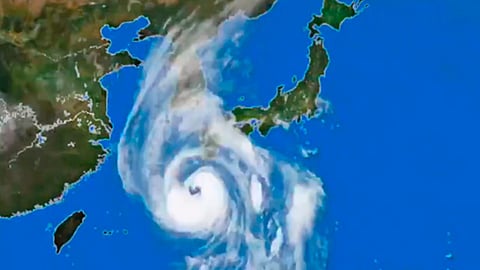 Se espera oleaje alto y fuertes vientos por el tifón (Foto: TW/ @Takeshi_tngch)