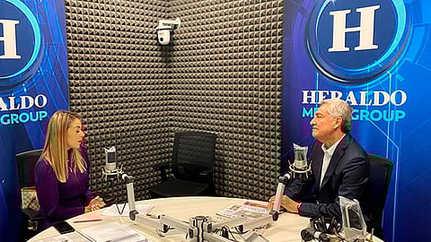 Sobre la gubernatura de Michoacán, el senador agradeció las simpatías de los michoacanos por medio de las encuestas que lo muestran como puntero (Foto Cortesía)