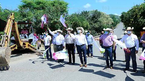 Silvano Aureoles indicó que el gobierno del estado sigue comprometido con la seguridad y movilidad de la ciudadanía (Foto: cortesía)