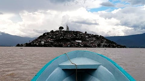 La medida aplica para las islas Janitzio, Tecuena, Yunuén y Pacanda (Foto: Michoacán celebra la vida)