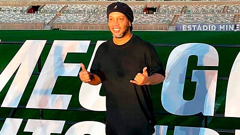 Ronaldinho dio la noticia en sus redes sociales (Foto: @10Ronaldinho)