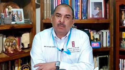 Macedo Negrete comentó que los relevos institucionales forman parte del reacomodo político para distraer asuntos prioritarios con los trabajadores (Fotograma/D-III-6-Democrática-CNTE)