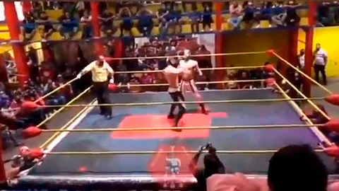 El luchador perdió la vida en un hospital local (Foto: captura de video)