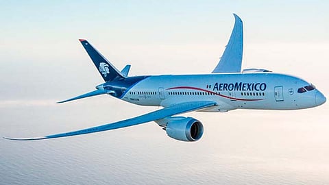 Durante las próximas horas el ciclón podría impactarse en Puerto Morelos (Foto Facebook: Aeroméxico)