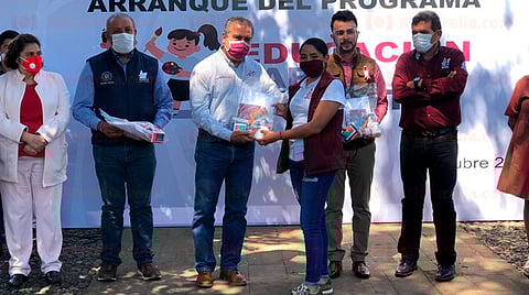 Autoridades analizan la posibilidad de hacer gestiones para acercar los servicios de internet a las comunidades de Morelia (Foto: Marco Santoyo)