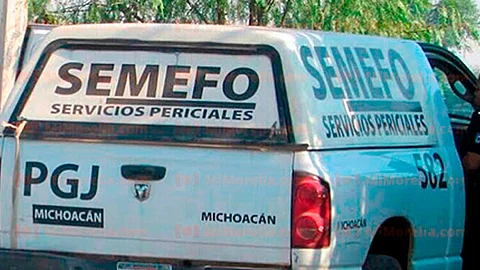 Peritos criminalistas, acudieron a la escena y realizaron las investigaciones correspondienteS (Foto: RED-113)