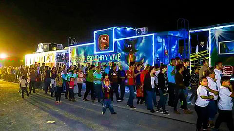 El año pasado el Tren Navideño recorrió siete estados de la república (Foto Facebook: Enrique Rivas Cuéllar)
