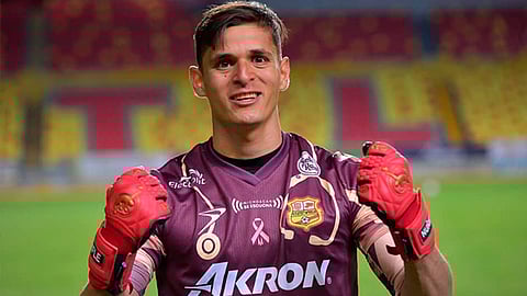 Miguel Núñez usa la marca Arkero (Foto: @cuinsportmx)