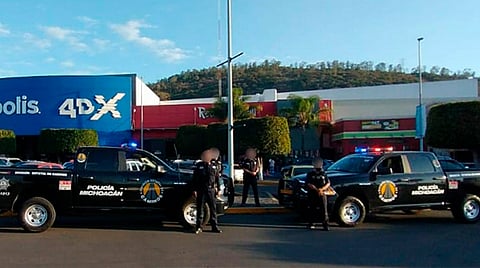La finalidad es preservar el orden de la población, elementos de la División Estatal de Caminos (Foto Cortesía)
