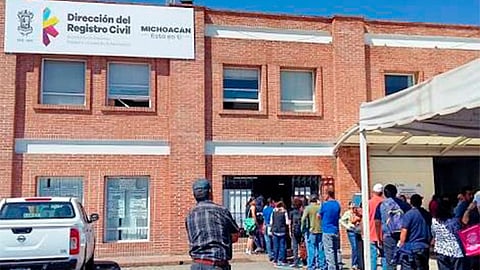 El Registro Civil trabaja mediante citas en un horario de lunes a viernes de 8:30 a 14:00 horas en las oficialías de Morelia I y Capuchinas (Foto Archivo)