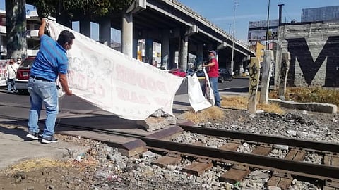 Tras suspensión de diálogo con la federación se retomó el bloqueo de vías férreas en la capital michoacana (Foto: cortesía)