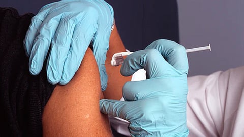 Es de recordar el gobierno federal tiene ya acuerdos de compra de vacunas contra el nuevo coronavirus (Foto: Unsplash/@nci)