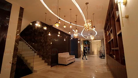 El hotel cuenta con lavandería, concierge, resguardo de equipaje, Wifi, estacionamiento, alberca, spa, gimnasio, restaurante (Foto: Cynthia Arroyo)