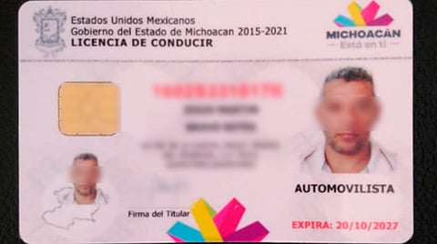 Las personas que acudan a realizar este trámite deberán acatar las medidas de prevención y contención emitidas por la Secretaría de Salud (Foto Facebook: Tramites Vehiculares Teziutlan)