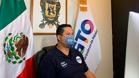 El gobernador informó el pasado 19 de diciembre que había resultado positivo a Covid-19 (Foto Twitter: @diegosinhue)