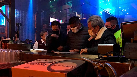 Los encargados de los establecimientos comerciales han cooperado en regular el tema (Foto: Marco Santoyo)