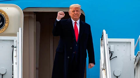 Trump no podrá publicar en sus cuentas durante ese tiempo (Foto: FB/Donald Trump)