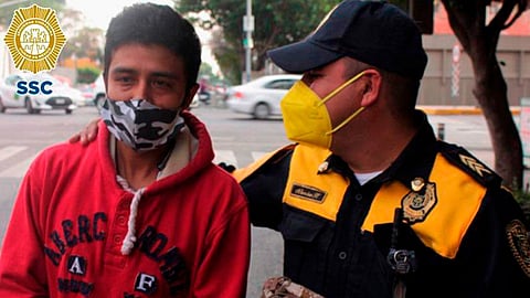 El hombre que perdió el dinero declaró que este sería utilizado para comprar un dispensador de oxígeno (Foto: TW/@SSC_CDMX)