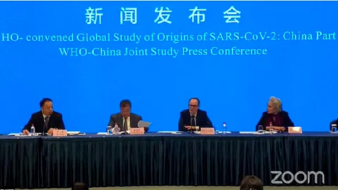 Especialistas concluyeron que “no hay evidencia” de que el SARS-CoV-2 circulara en Wuhan antes de diciembre de 2019 (Fotograma/World Health Organization)