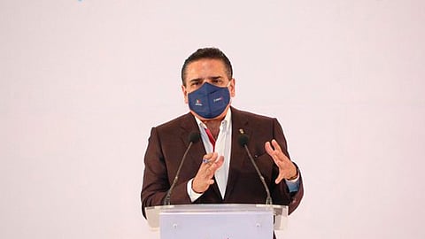 Además el gobernador pidió a los partidos investigar a fondo a sus aspirantes para descartar vínculos con la delincuencia organizada (Foto: @Silvano_A)