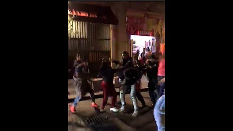 Una patrulla fue dañada (Foto: captura de video)
