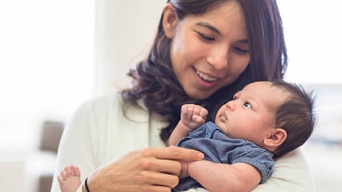 ¿Eres madre soltera? Conacyt ofrece becas para estudios universitarios