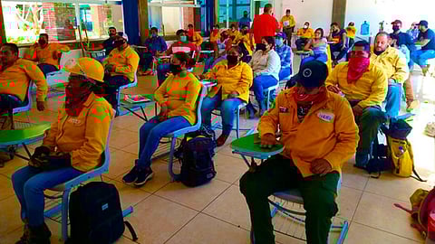 Se entregaron 35 paquetes de equipo de combate de incendios forestales (Foto: cortesía)