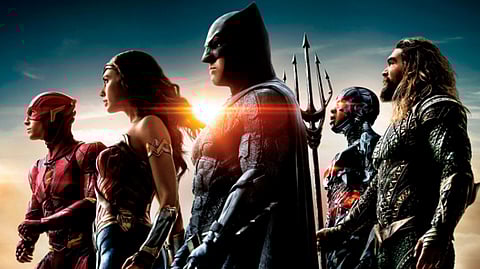 Aquí en MiMorelia.com te sugerimos las películas que tienes que ver antes del estreno de la liga de la justicia (Foto Facebook: Radio Futuro)
