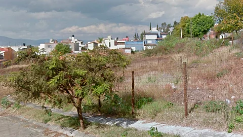 La dueña de los terrenos desconoció la venta y alertó por la falsificación de su firma en las cartas poder utilizadas para la transacción (Foto: Google Maps/Ilustrativa)