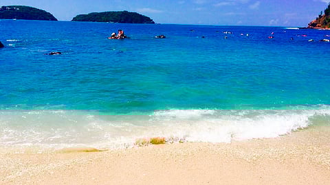 La víctima ingresó a nadar al mar, pero fue atrapada por el oleaje (Foto: Google Maps)