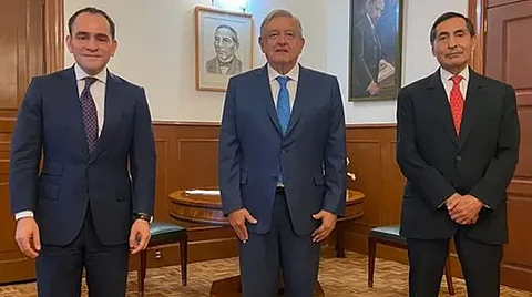 Vamos a llevar a cabo unos cambios importantes, adelanta el presidente (Foto: Andrés Manuel López Obrador)