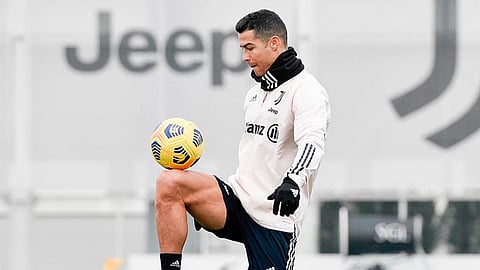 Durante su estancia en el equipo, Cristiano Ronaldo conquistó cinco títulos, dos veces la Serie A, una copa de Italia y dos supercopas (Foto FB: Cristiano Ronaldo)