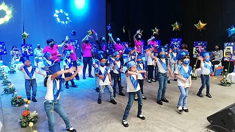 Los menores recibieron sus diferentes documentos que acredita que culminaron sus estudios (Foto Cortesía)