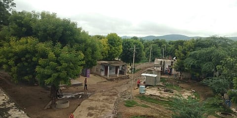 With still no bridge on River Banas