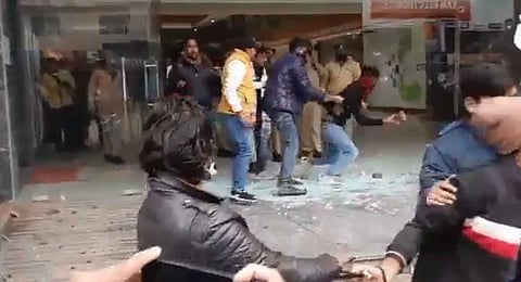 दलित सफाईकर्मी को ठाकुर गार्ड देता था जातिसूचक गालियां, विरोध करने पर गोली मारकर हत्या