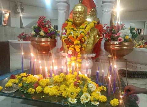 मुंबई: समुद्र के किनारे इस भूमि को नमन करने आते हैं देश के कोने-कोने से हजारों लोग, जानिए क्यों?