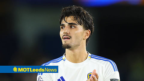 Pascal Struijk in Premier League action for Leeds United