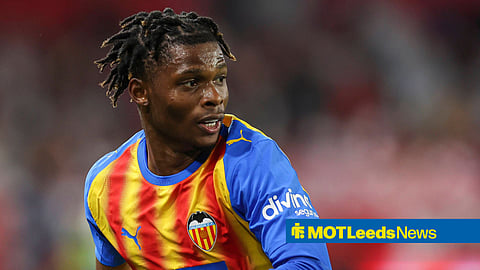 Largie Ramazani playing for Valencia